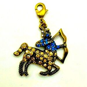 Unique Heidi Daus Swarovski Sagittarius Charm pendant